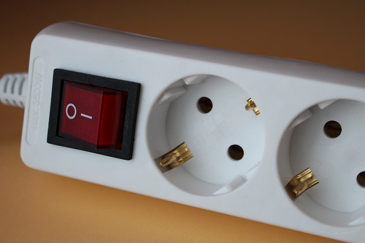 power outlet, power distribution unit, sockets